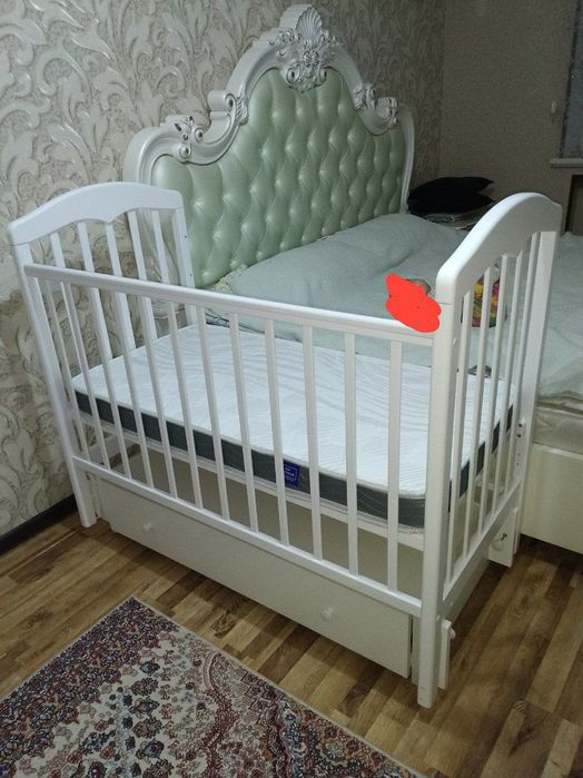 Срочно продаётся. Детский кроват.