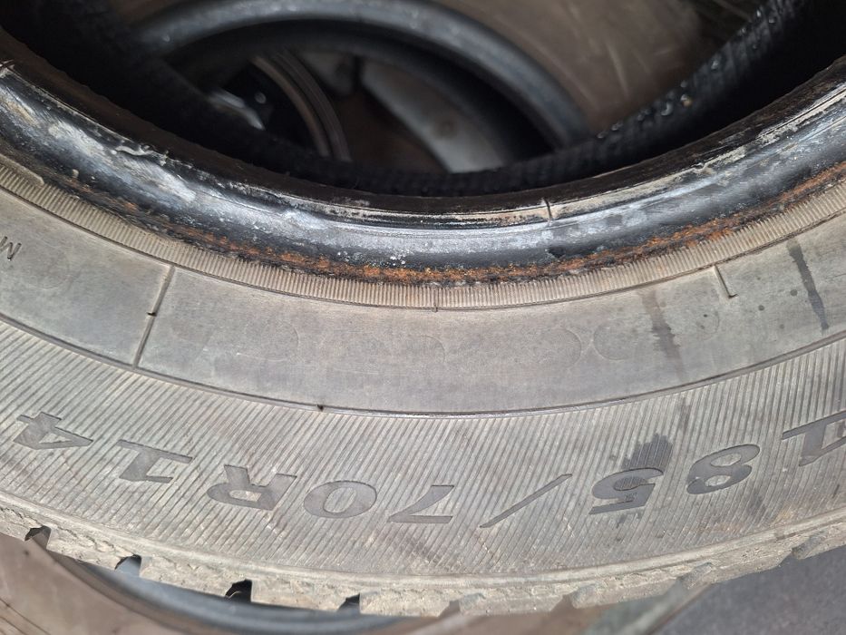 185 70 14-Debica anvelope iarna 2 buc