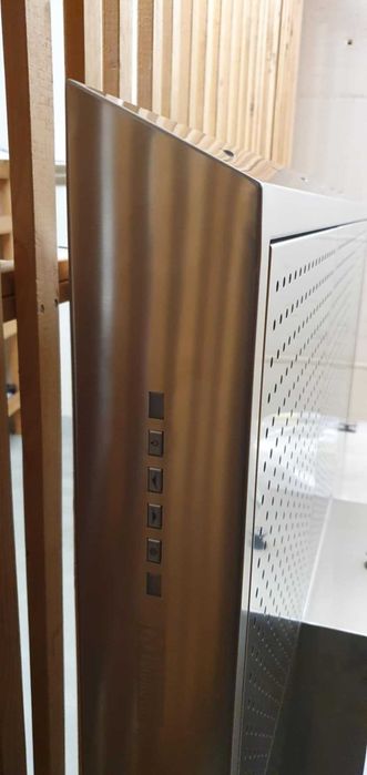 Луксозен дизайнерски аспиратор Valcucine