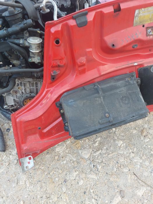 Оригинален капак за Рено Трафик 2002- 2007г