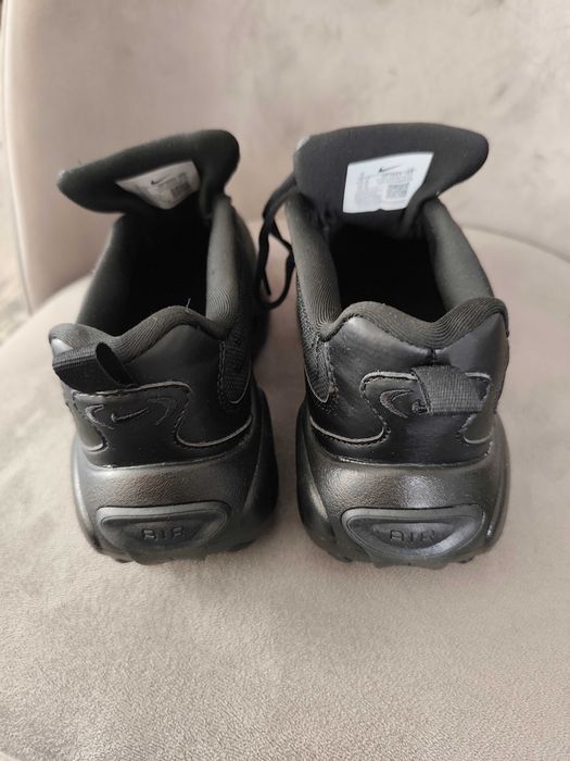 Маратонки NIKE AIR PORTAL