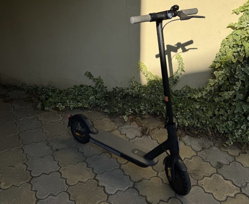 Trotineta electrica xiaomi 2 stare noua