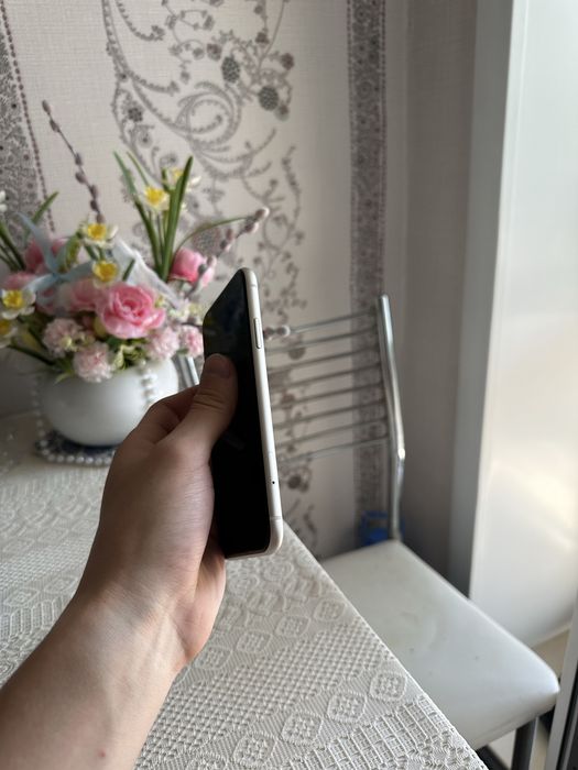 Iphone 11 в идеальном состоянии айфон