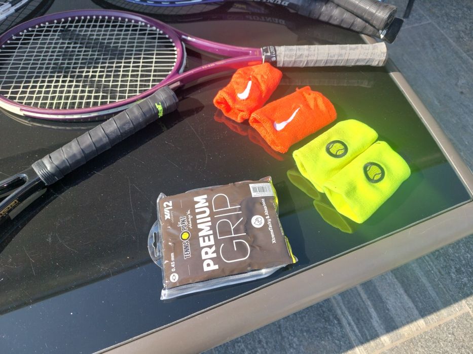 Vând Rachete de tenis
