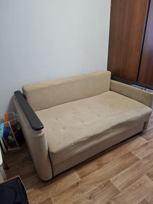 Отдадим диван бесплатно(юго восток)