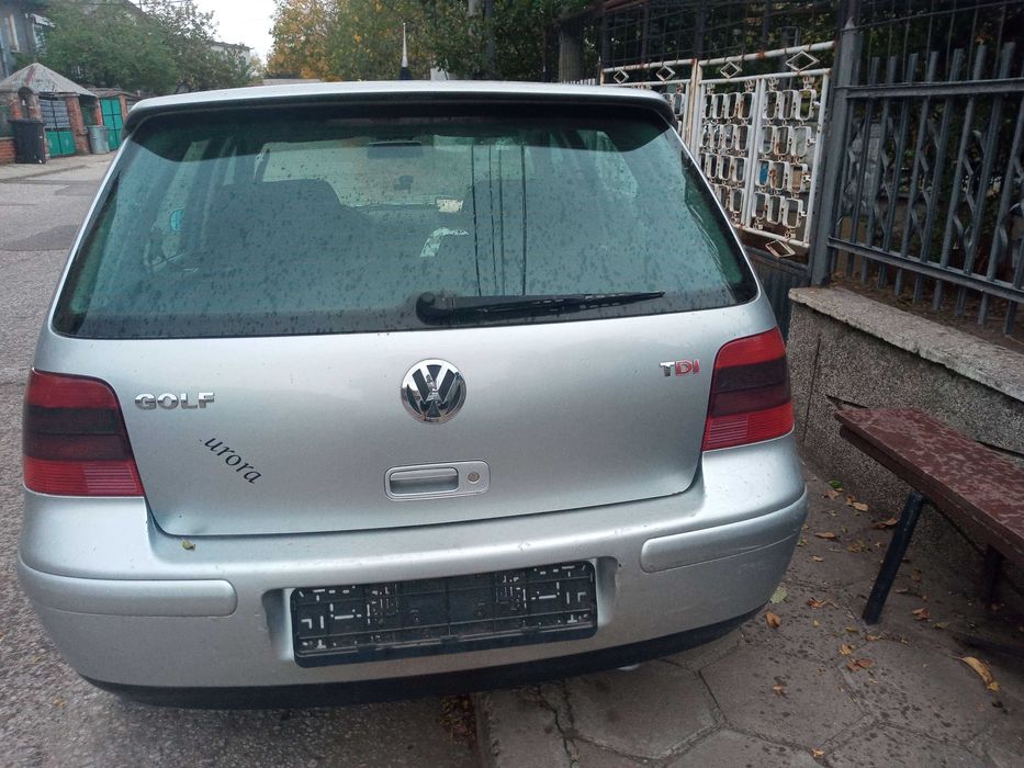 Голф 4 1.9 131 коня на части