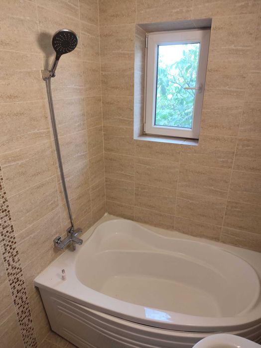 Apartament de închiriat, 2 camere + living cu bucătărie centru  str. Bolyai, Târgu Mures