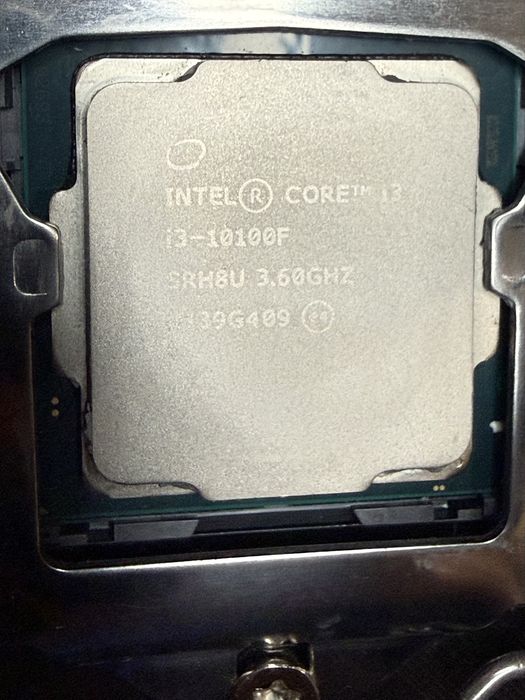 Процессор Intel Core i3-10100F — 4 ядра / 8 потоков LGA 1200