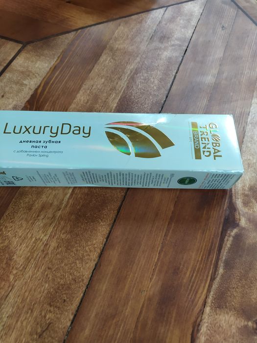 Зубная паста LUXURY DAY