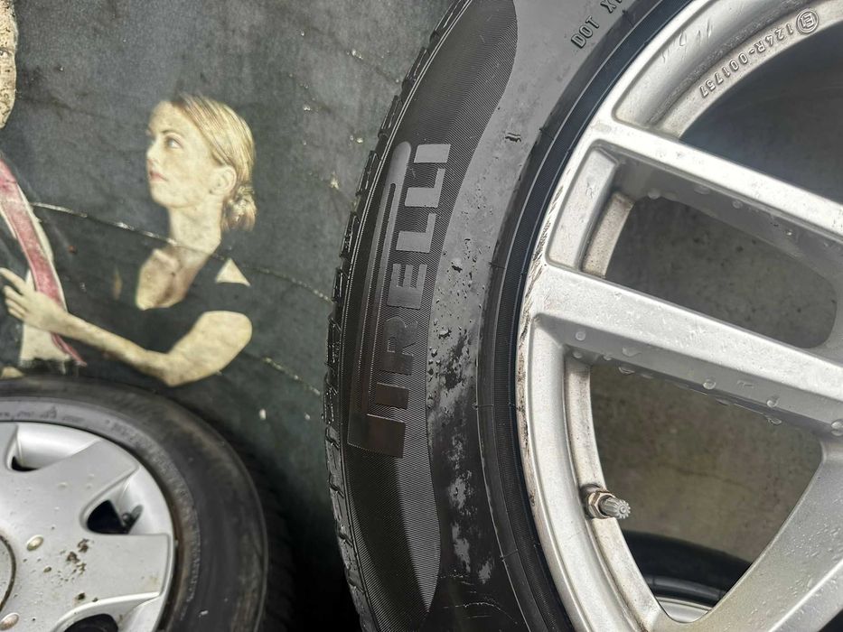 Set jante aliaj Volvo R18 5x108 cu anvelope iarna Pirelli 225/60R18