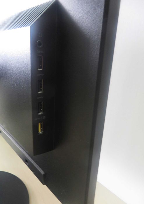 Monitor Lenovo ThinkVision T22i 21.5" Full HD, VGA, HDMI, Display Port