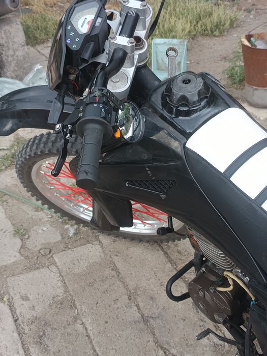 Эндуро 250 кубов