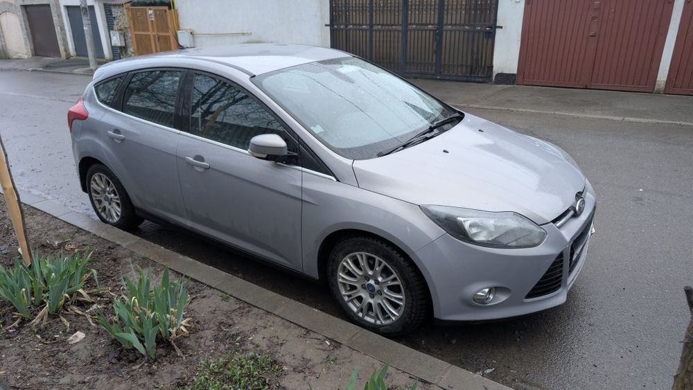 FORD Focus 2011 — imagine 11
