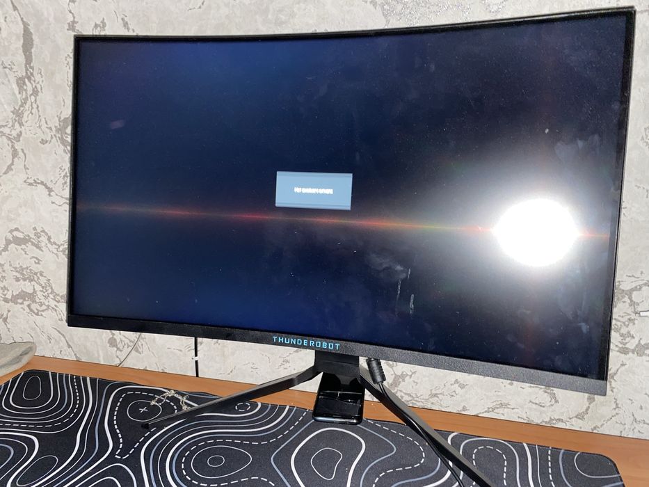 продам монитор thunderobot