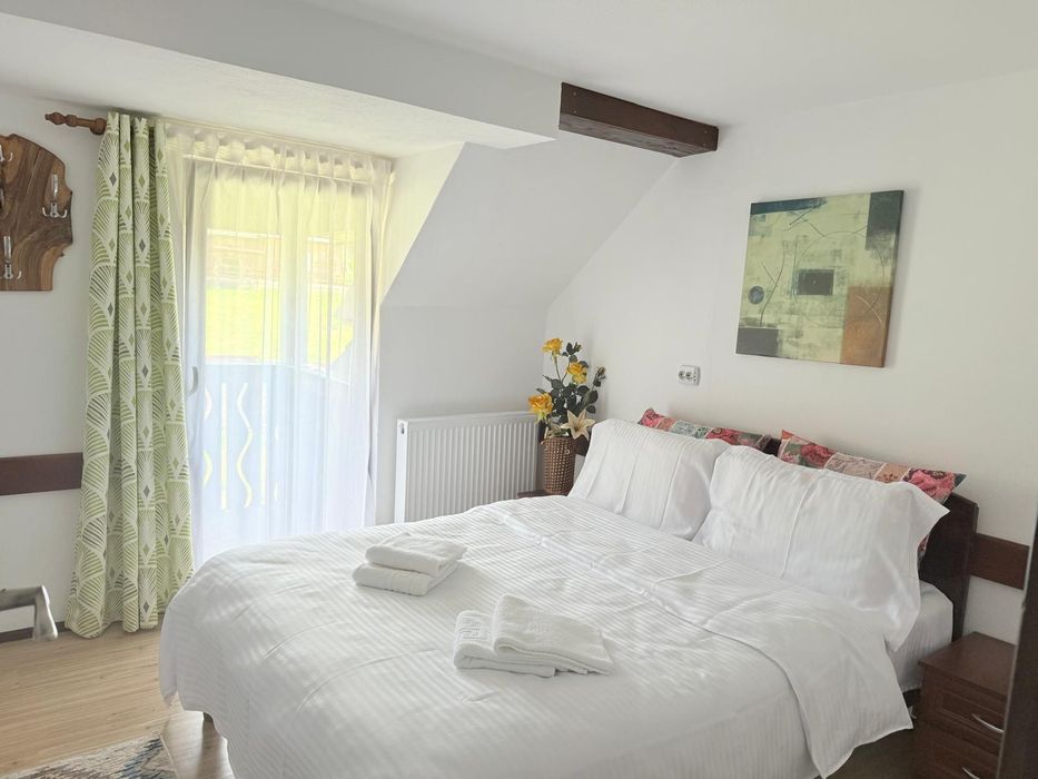 Cabana de inchiriat, Tihuta - Piatra Fantanele