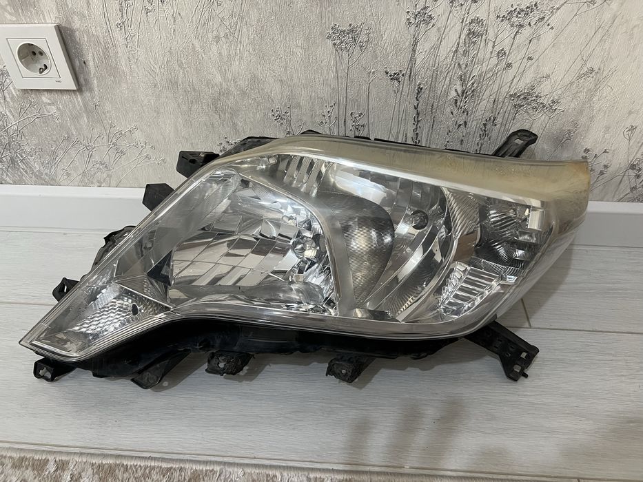 Фара Прадо 150 БУ пара