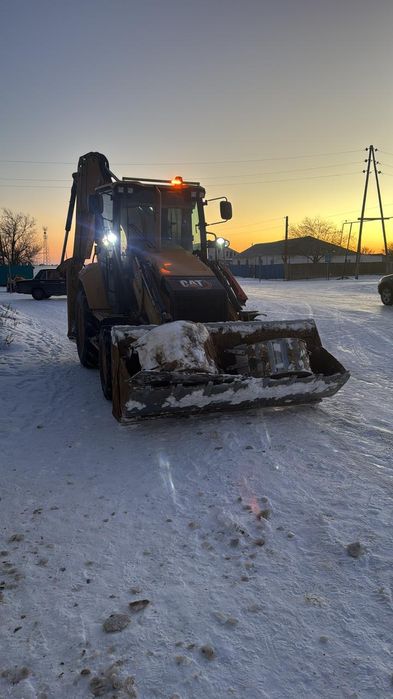 Услуги экскаватора. Погрузчика 3 в 1. Трактор.