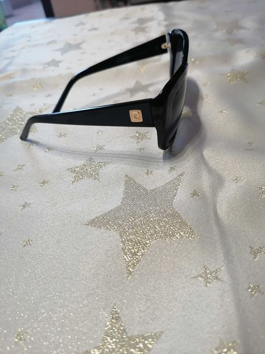 Маркови слънчеви очила