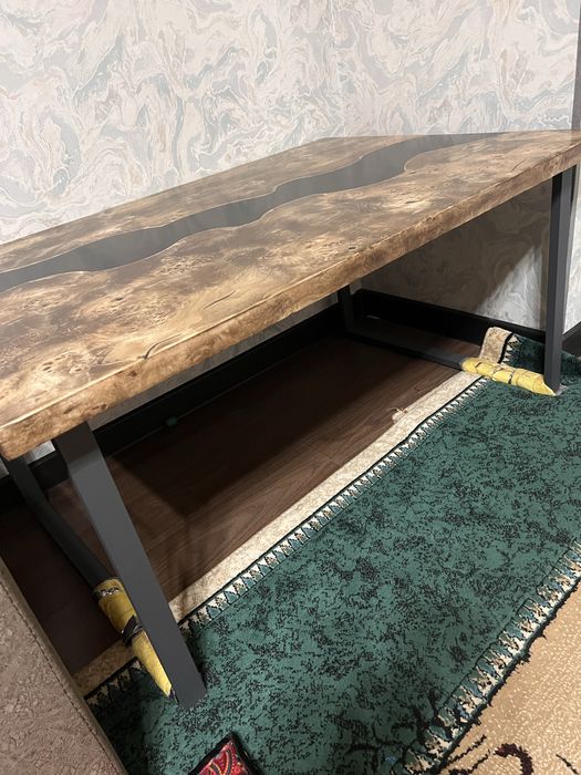 Кофейный столик.