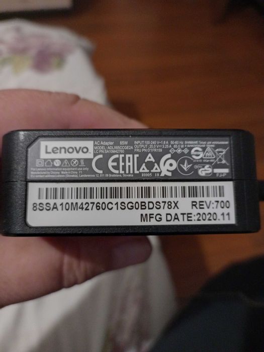 Зарядно за лаптоп Леново