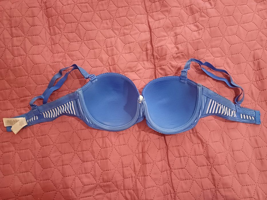 Vand sutien albastru cu alb 85C