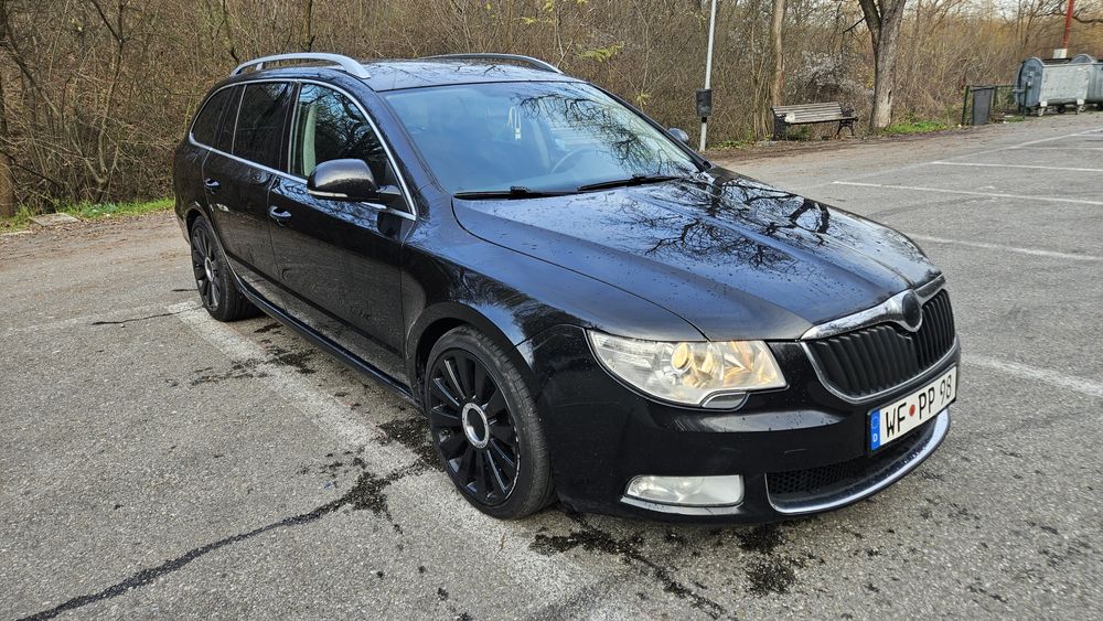 Vând Skoda Superb
