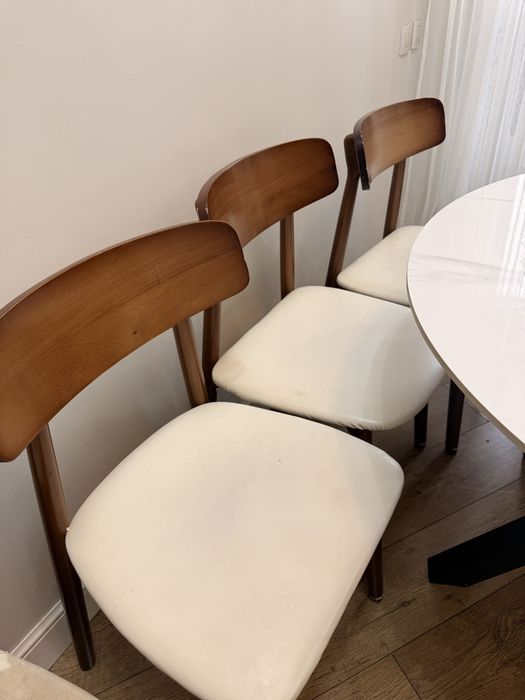 Продам круглый стол