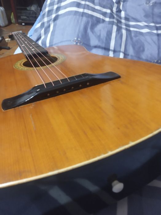 Шестиструнная гитара пр-ва ленинград