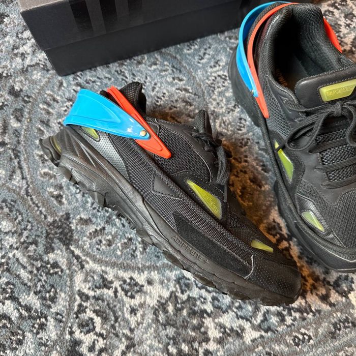 продам raf simons trail