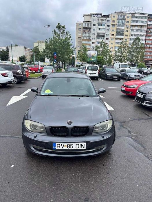 Vand BMW seria 1 123d 204CP