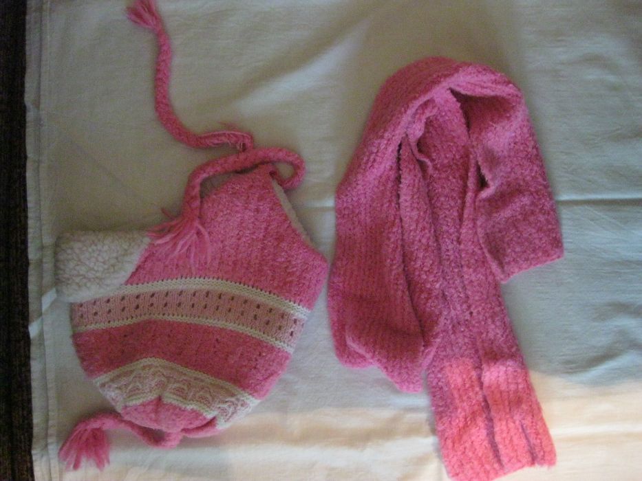 Продам шапки,снуд,береты ,шарфы