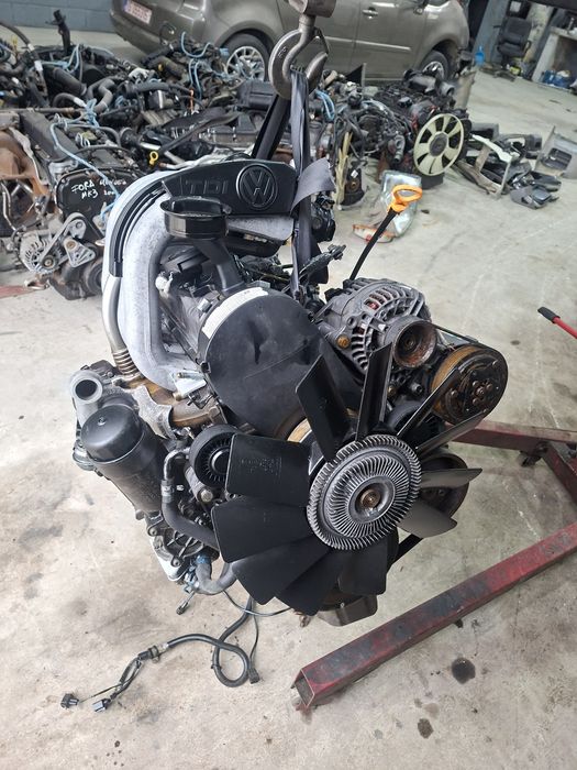 Motor complet Lt 2.5 ANJ  ,cutie viteze kit ambreiaj