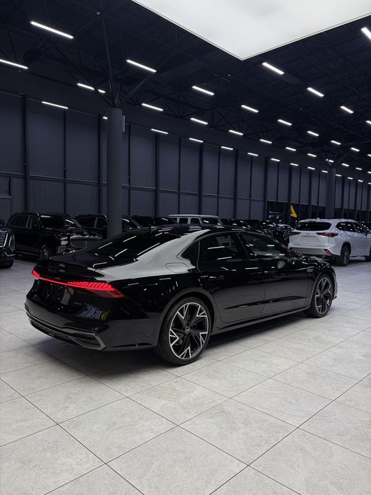 Новый Audi A7 45TFSI quattro
