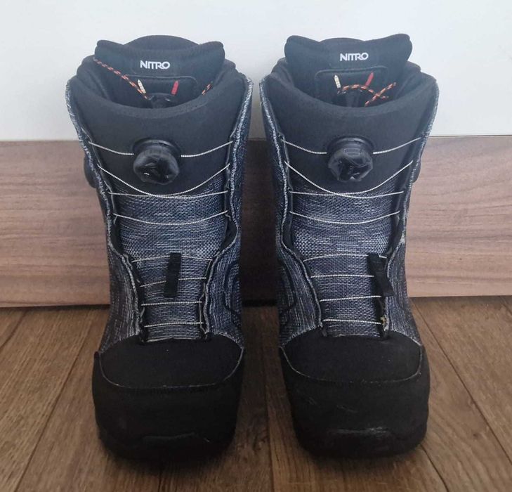 Boots snowboard Nitro Sentinel dublu Boa, marimea 45, aproape noi