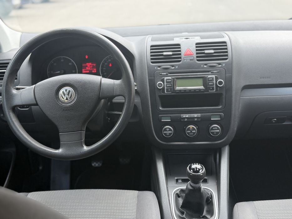 VW Golf 5 2009.