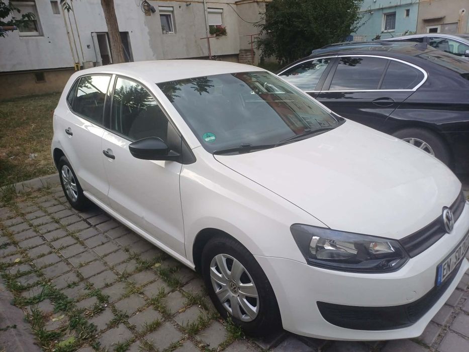 VOLKSWAGEN Polo 2013 — imagine 3