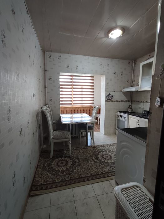 Sotiladi:Qorasuv 2, 5xona 107kv/m 4 qavat dom 25 kv 28, ariyentir Karz