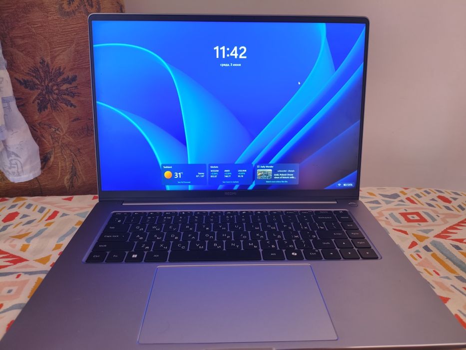 Ноутбук Xiaomi Redmibook 16 pro 2025