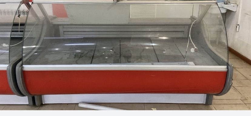 Морозильник в хорошем состояний