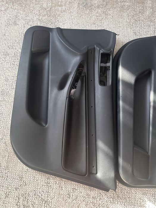 Дверные карты audi a4b5перешитые кож , оригинал