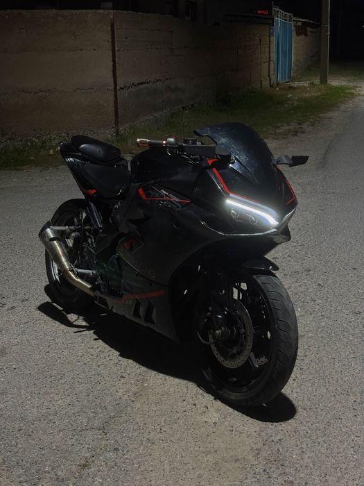 Dugati 400 кубовый