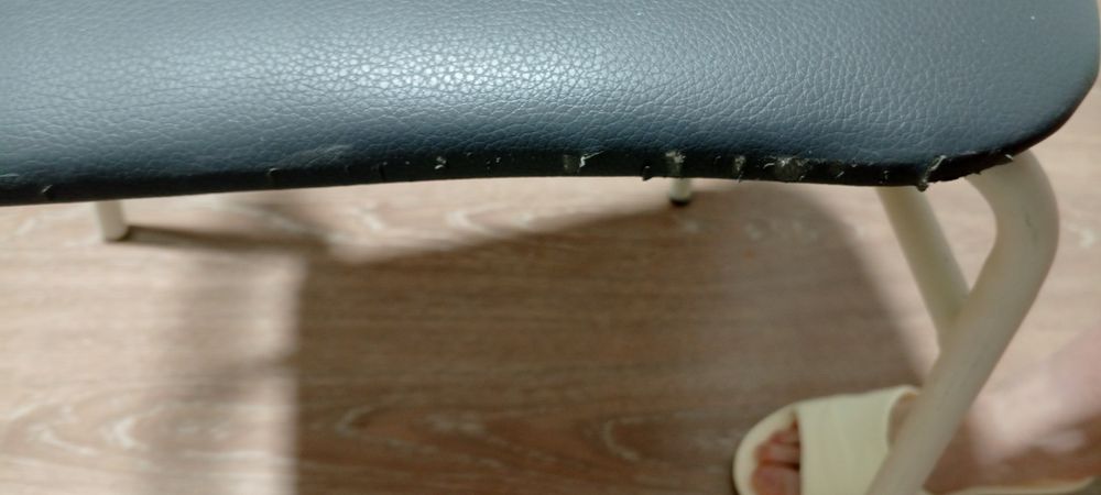 Продам 2 стула б/у