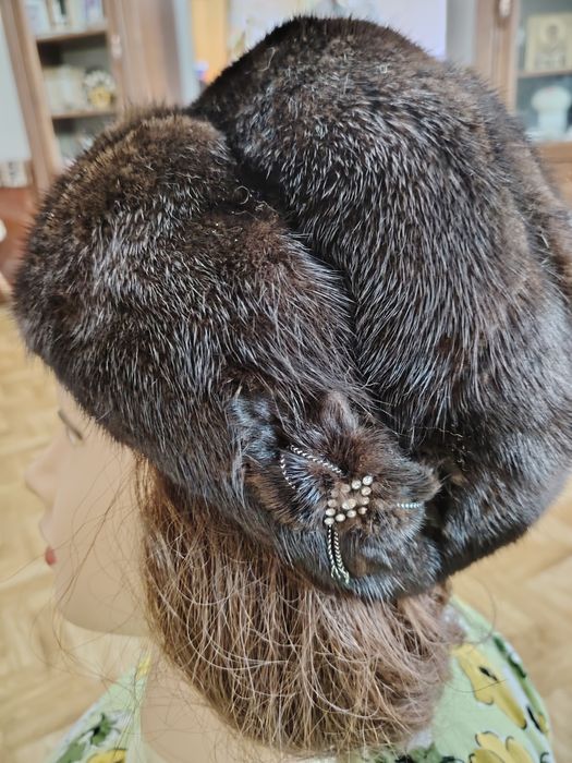 Шапки норка б/у три штуки