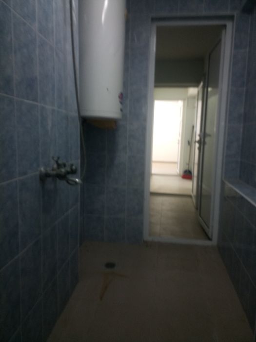 Продава се Промишлена сграда в Чирпан - 7500 кв.м за 31 €/кв.м - Снимка #20