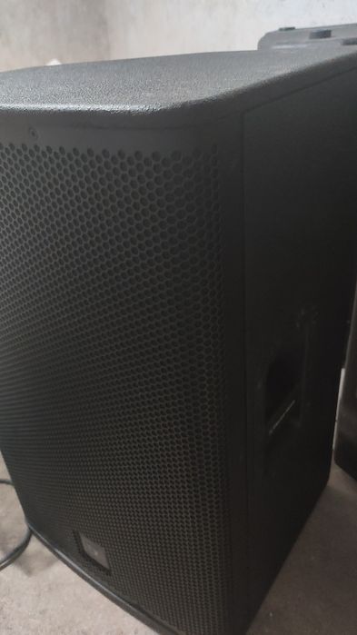 Активни тонколони ev и the box 15 инча  ev 1200 ewrà the box 750