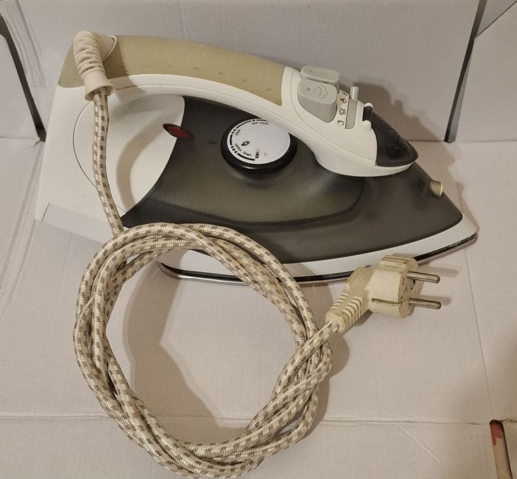 Calcator / Fier de Calcat 2100 W