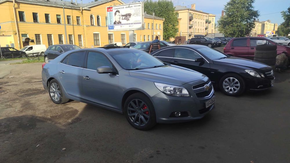 Продаётся машина Малибу 1. Позиция 2