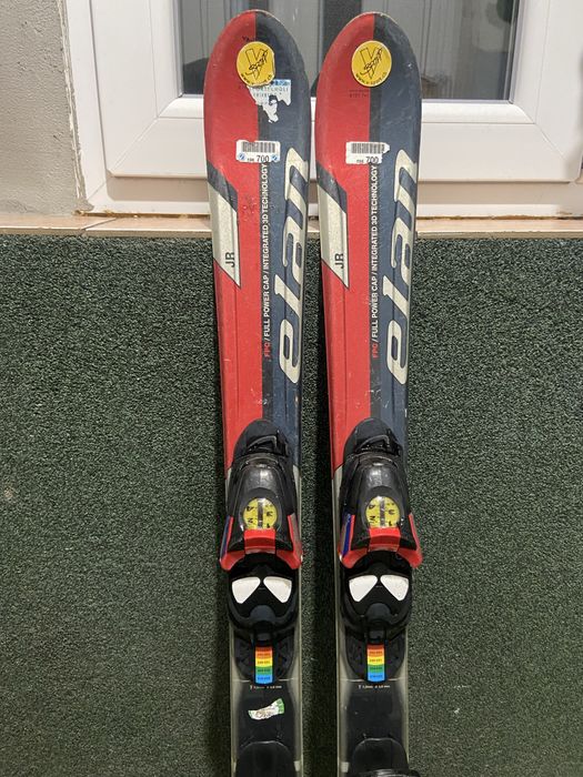 Детски обувки и ски