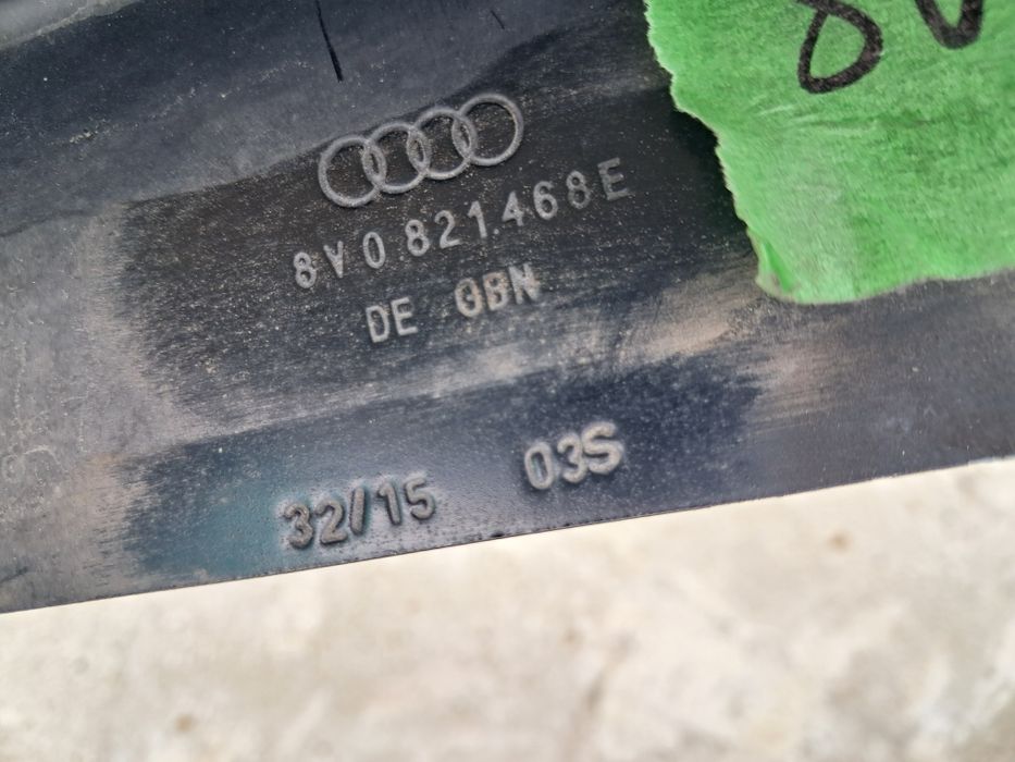 Калник Audi A3 8V
