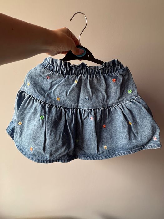 Дънкова пола с клин